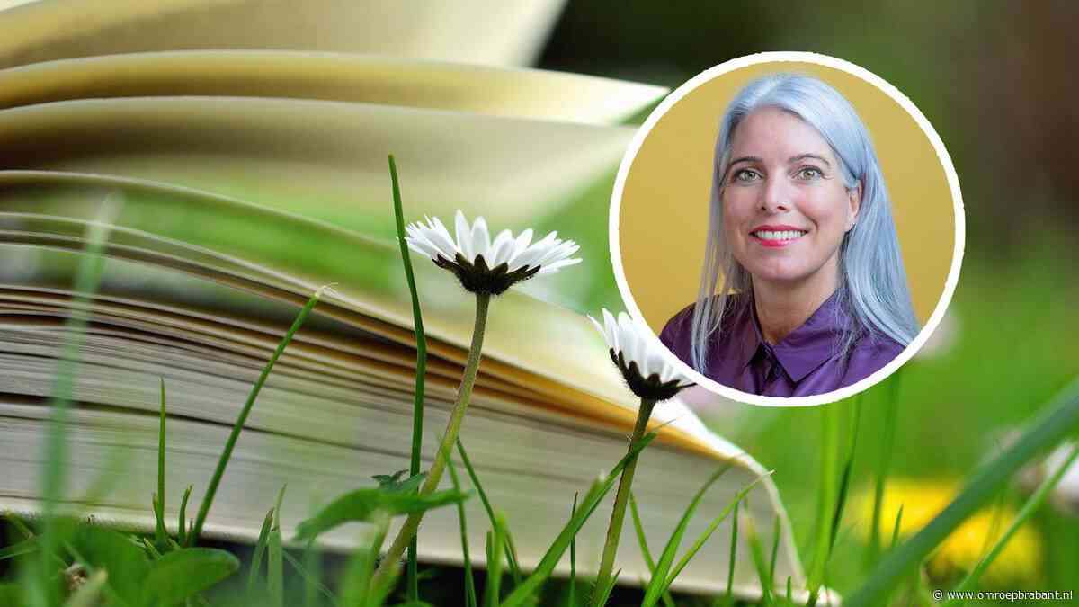 Blijft je boek maar dichtvallen op vakantie? Zo blijf je langer lezen