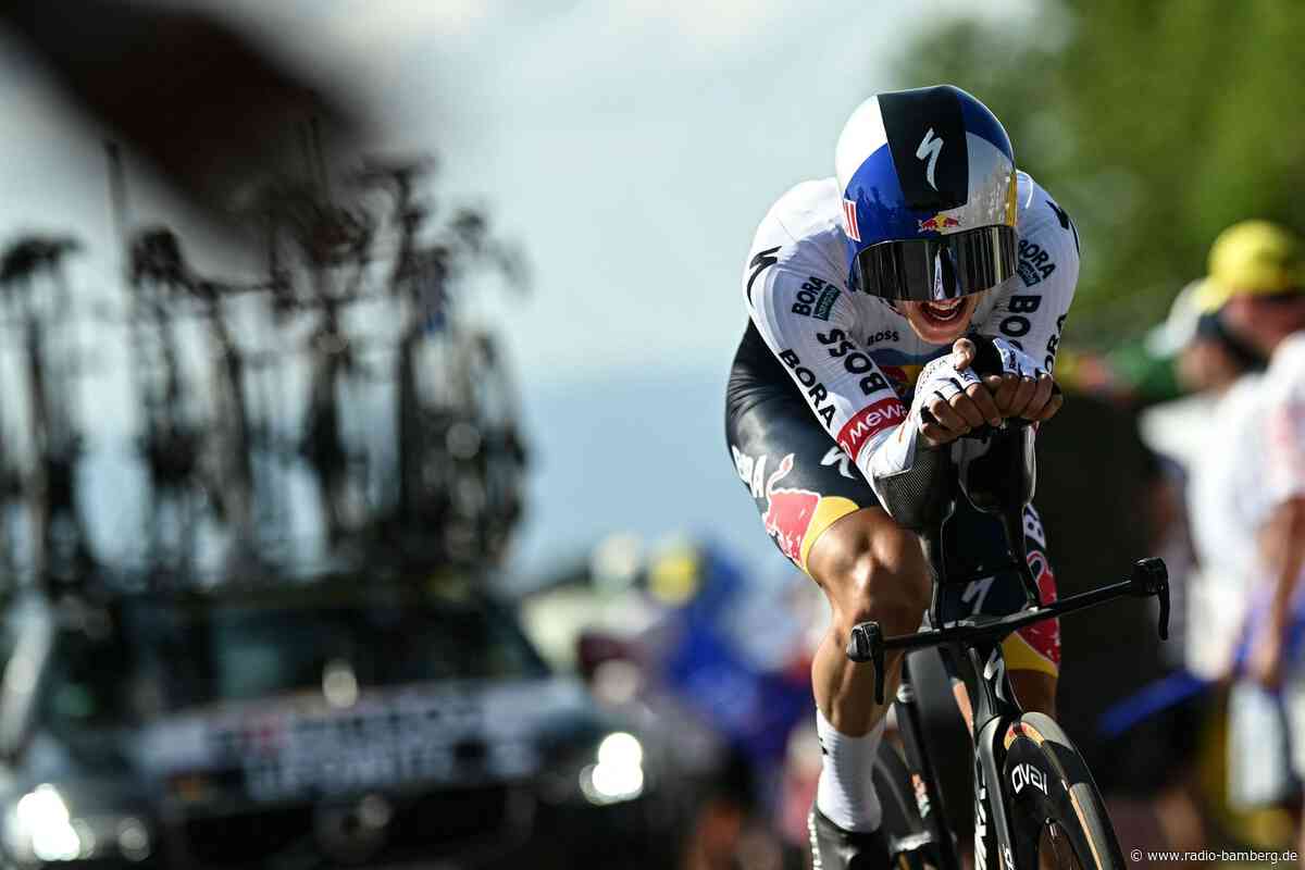 Von Betreuer gestützt: Sturz-Schock um Lipowitz bei der Tour