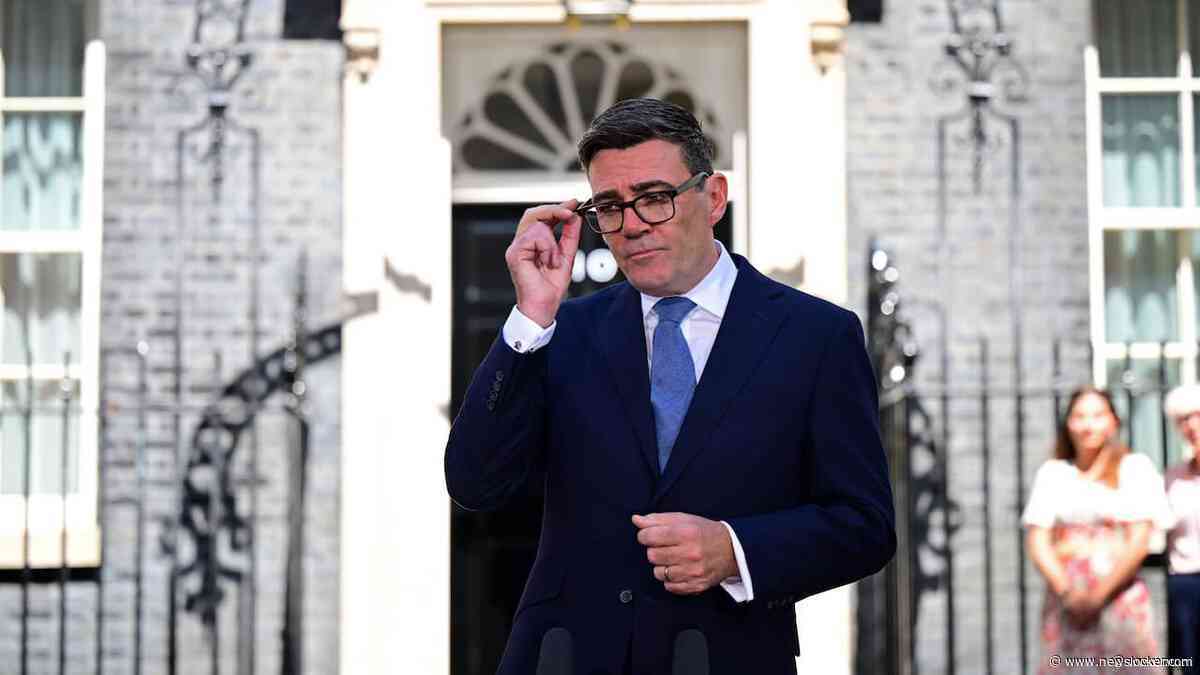 Van Trump tot Farage: aan deze monsterklus begint nieuwe Britse premier Burnham