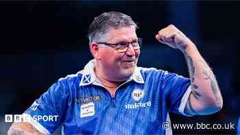 Anderson thrashes Joyce at World Matchplay
