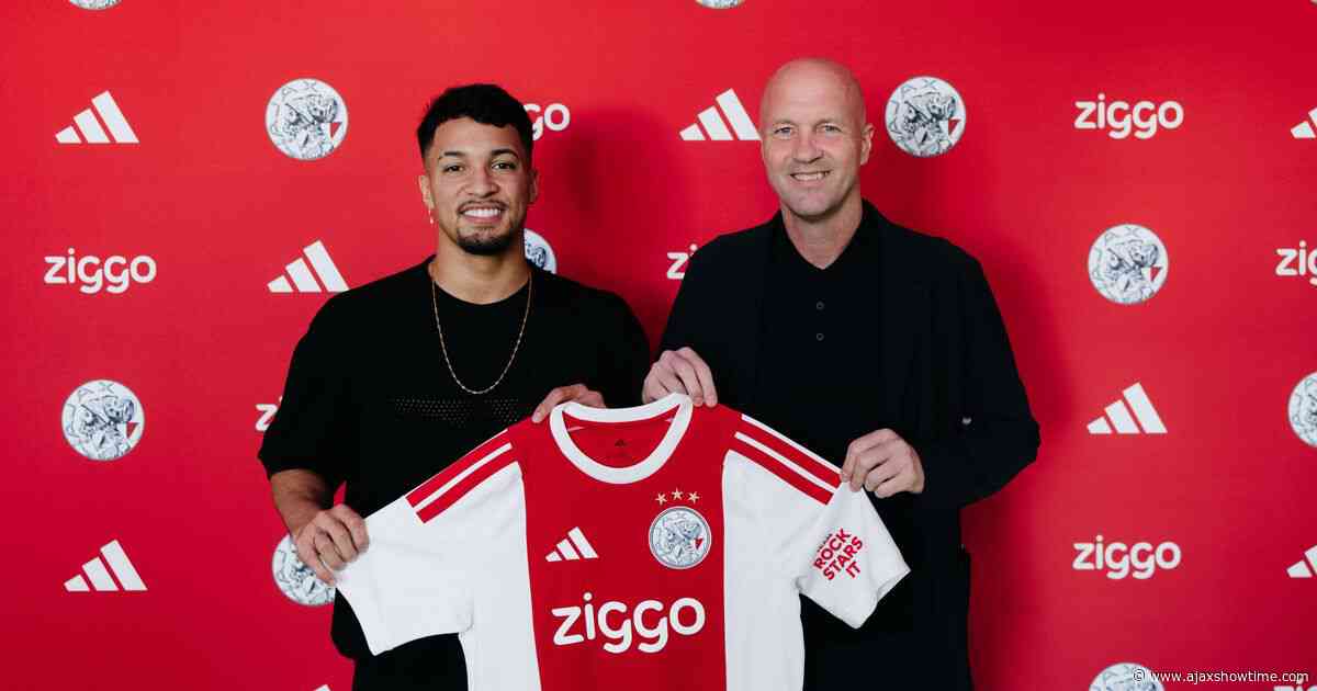 Ajax schrijft Leonardo en Carrizo alsnog in bij de UEFA: zie hier de A-lijst van de Amsterdamse club