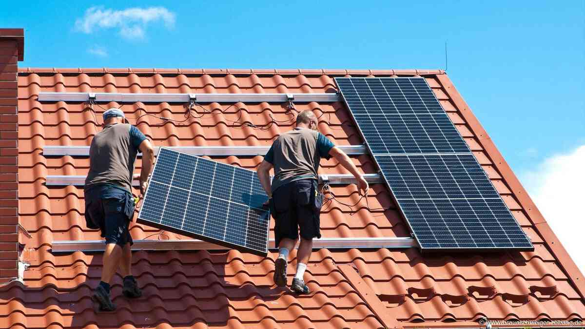Förderung für Solaranlagen sinkt: Lohnt sich eine Anlage jetzt noch?