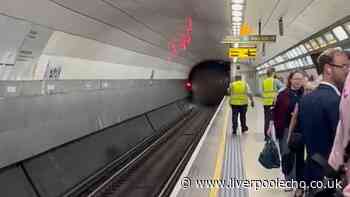 Passengers thought 'bomb had gone off' after loud bang and smoke at Moorfields station
