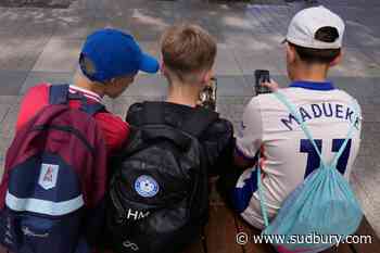 French lawmakers adopt a sweeping social media ban for children under 15