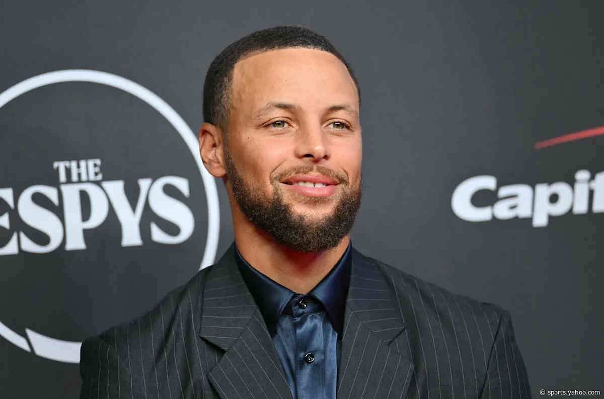 Stephen Curry becomes first current player to receive exhibit at the Naismith Basketball Hall of Fame