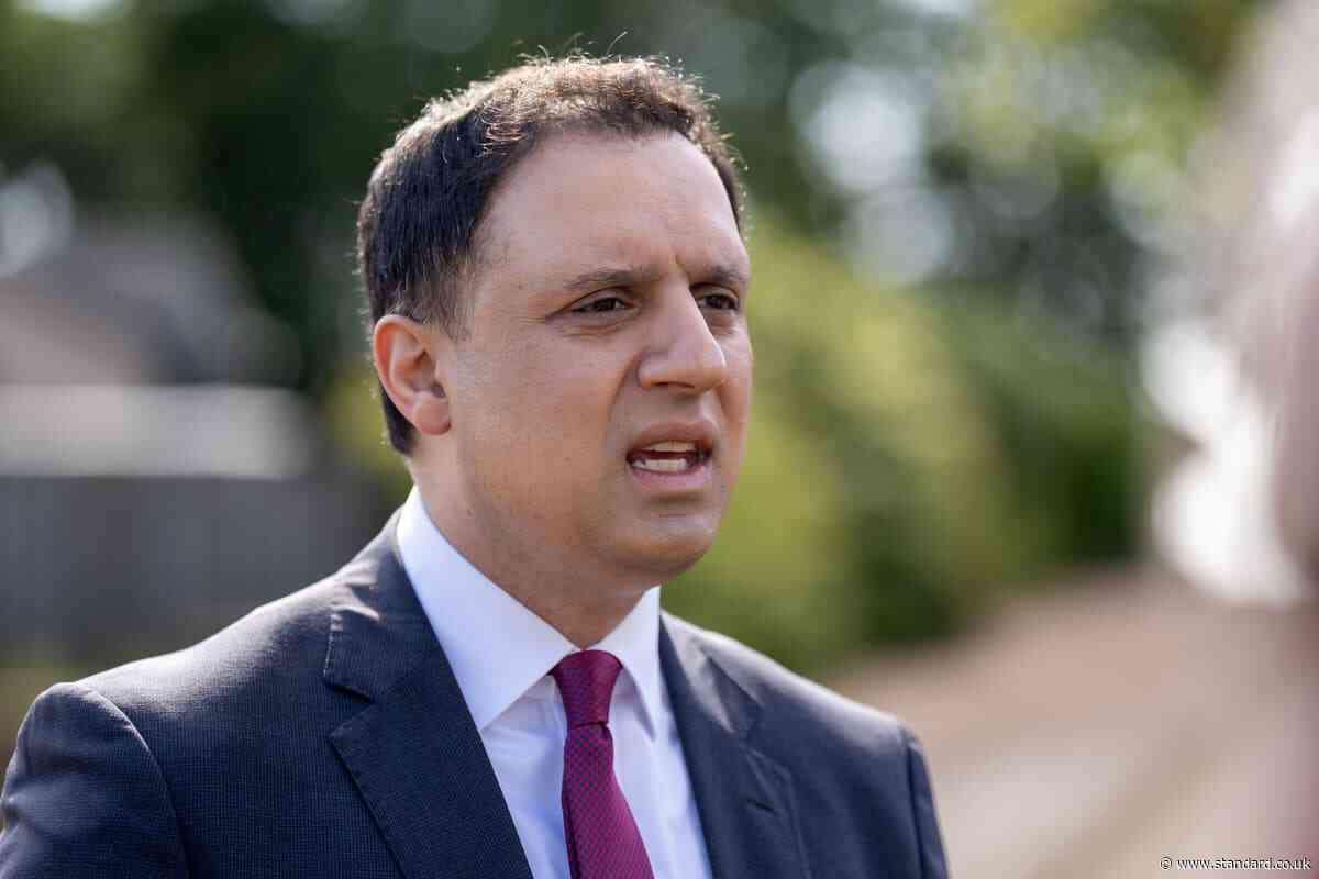 Anas Sarwar ‘to quit as Scottish Labour leader to become Burnham minister’