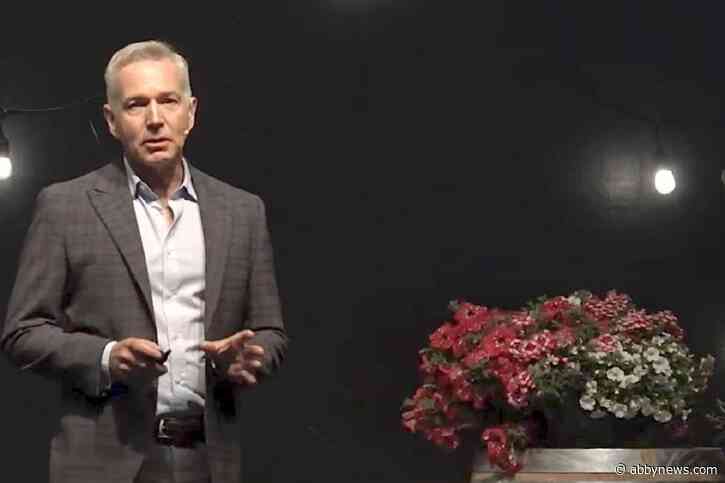 Ross Siemens announces re-election bid for mayor of Abbotsford