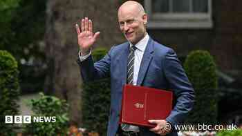 Who is Stephen Kinnock, the new Welsh secretary?
