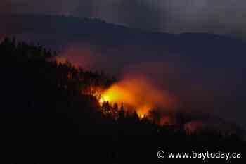 New fast-moving fire triggers urgent call to evacuate Boston Bar, B.C.