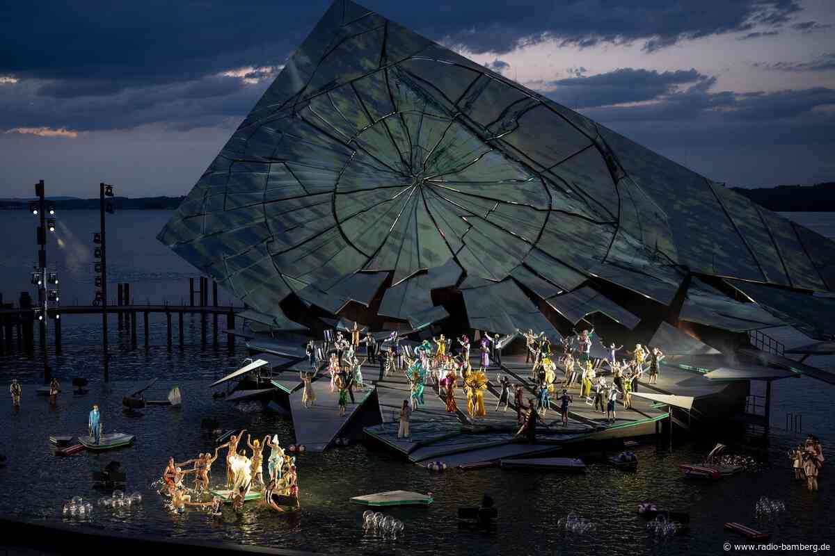 Opernspektakel auf dem Wasser: Bregenzer Festspiele starten