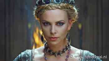 Ze werd beroemd als onweerstaanbare blondine, maar Charlize Theron heeft van nature een heel andere haarkleur