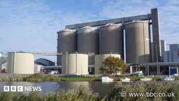 UK's first sugar factory at risk of closure