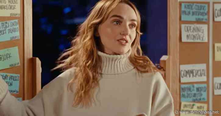 Chloe Fineman’s SNL Exit Call With Lorne Michaels Has an Unexpected World Cup Backdrop