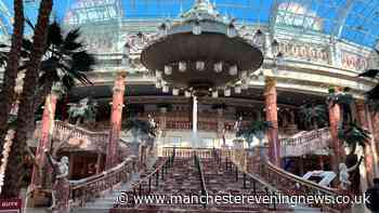 Woman, 22, slams Trafford Centre restaurant after being refused entry 'to eat a burger'