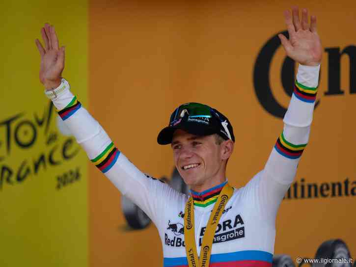Evenepoel domina la crono. Recuperati 28” al leader Pogacar