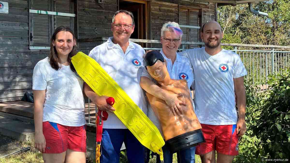 Wasserwacht ist bei ihnen Familiensache: Sie retten seit 16 Jahren am beliebten Badesee