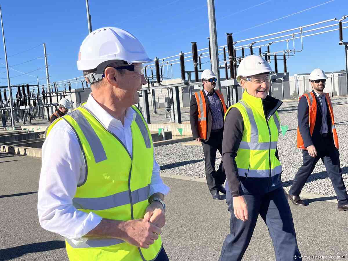 Hanson walks in, reality walks out: Cook