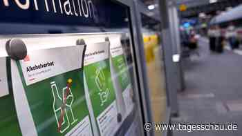 Lob für Alkoholverbot an Bahnhöfen - aber Fragen zur Umsetzung