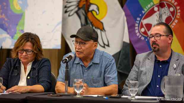 First Nation chiefs call for public inquiry into Ontario government's wildfire response