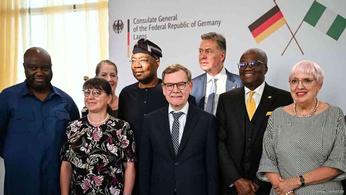 Wadephul fordert: Deutsche Wirtschaft soll in Afrika investieren