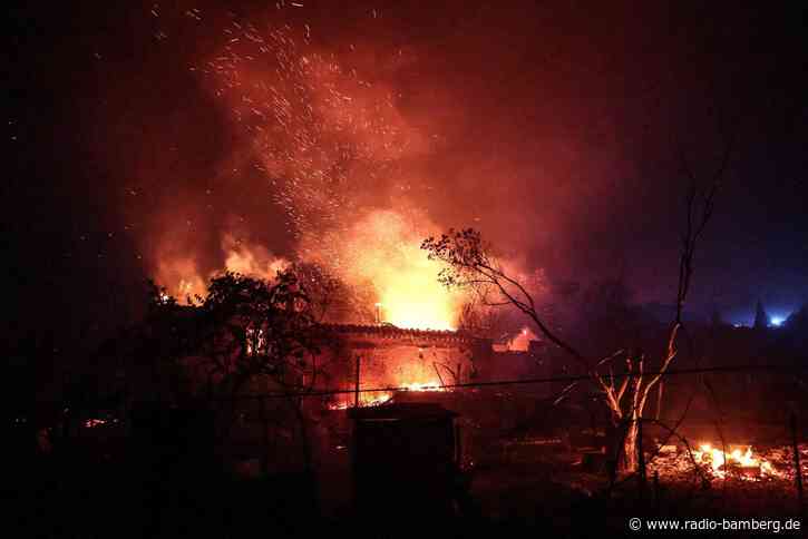 Waldbrand in Südfrankreich: Hunderte Menschen fliehen