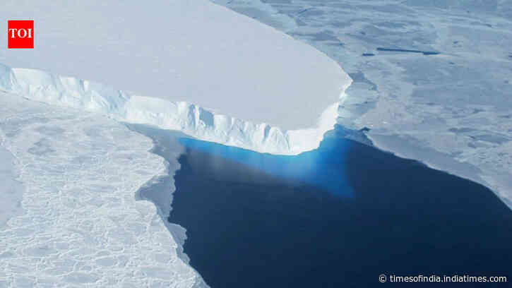 Scientists are planning to install an 80km underwater curtain to stop an Antarctic glavier from melting, here's why