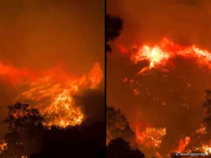 Incendi, le fiamme minacciano una cittadina dell'Agrigentino. Evacuazioni in altre zone della Sicilia