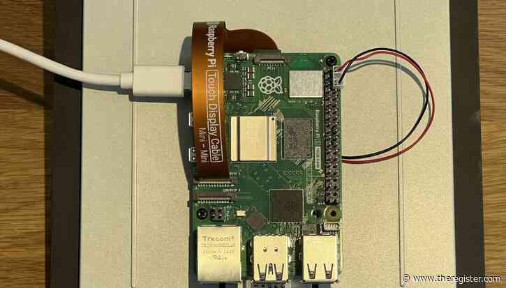 Raspberry Pi goes large with 10.1-inch Touch Display 2