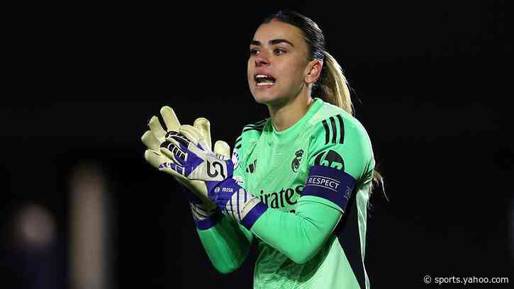 Arsenal sign Spain goalkeeper Rodriguez on free