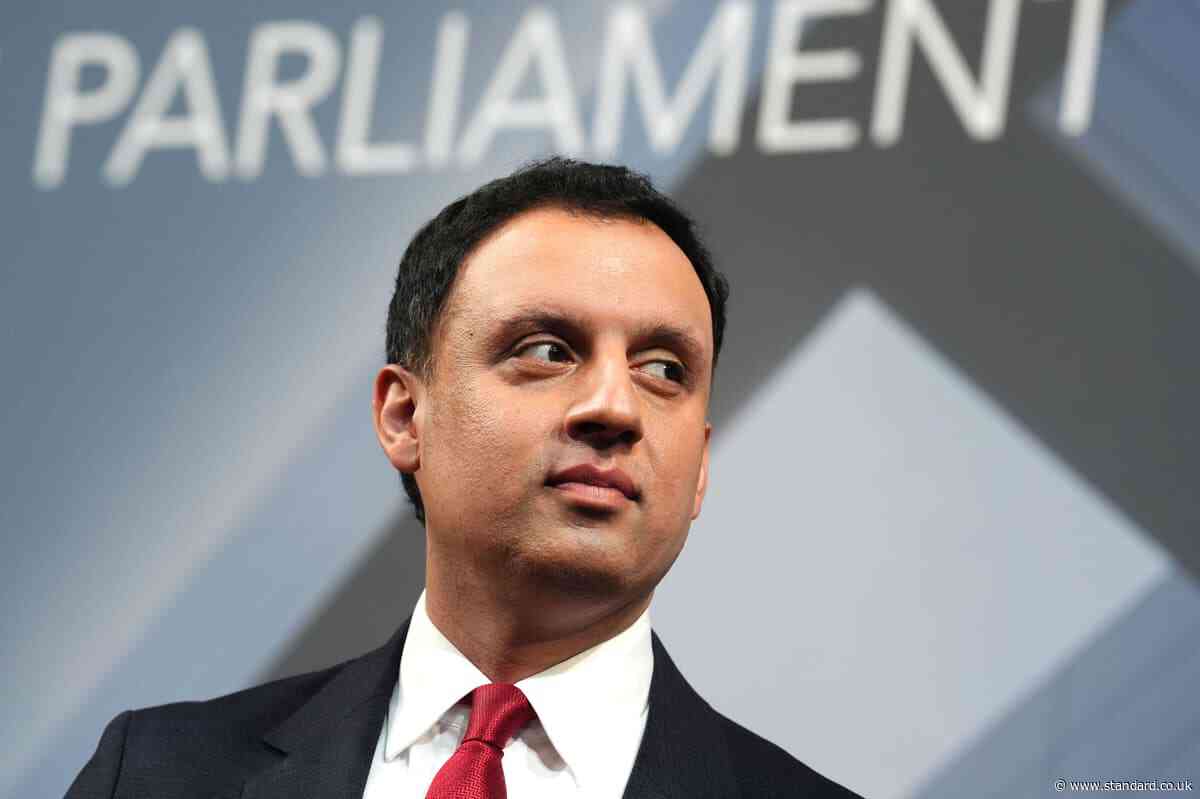 Sarwar branded a ‘chancer’ over expected Lords switch