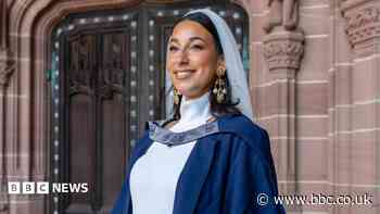 'I got married and graduated in three crazy hours'