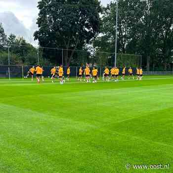 LIVE | Afsluitende training FC Twente, straks om 14.00 uur live de persconferentie