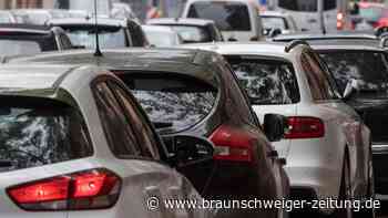 Mehr Autos in Niedersachsen zugelassen – Wolfsburg mit höchster Dichte