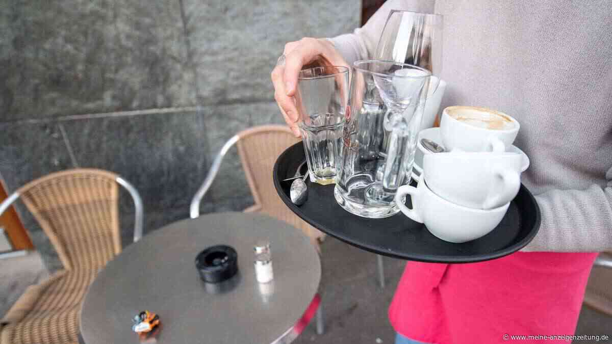 „Wenn du Freude daran hast, ist es keine Arbeit“: 92-Jähriger arbeitet täglich im Restaurant