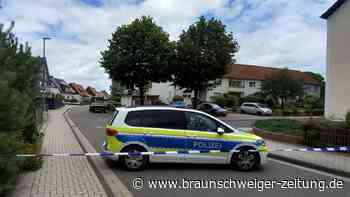 Polizeieinsatz in Gifhorn: Mann hantiert mit Softairwaffe auf Balkon
