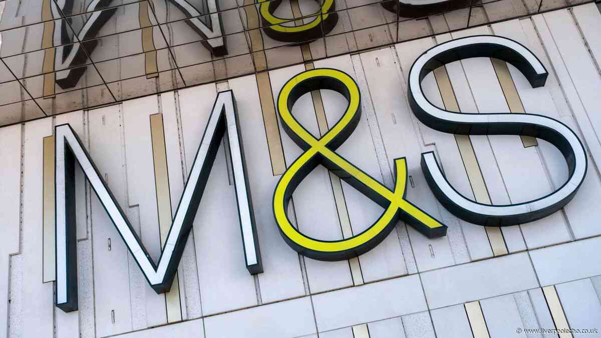 M&S £26 'stylish' trainers hailed 'very comfortable' to wear with summer dresses