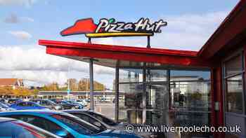 Pizza Hut shopper buys meal deal and can't believe the 'outrageous' price