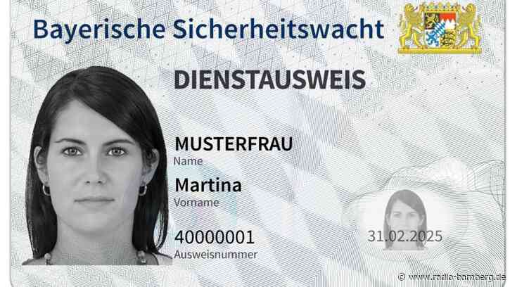 Neue Dienstausweise für die Sicherheitswacht in Oberfranken