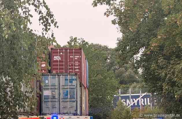 FW Bad Oeynhausen: Feuer bei Entsorgungsbetrieb - brennendes Fass zügig gelöscht