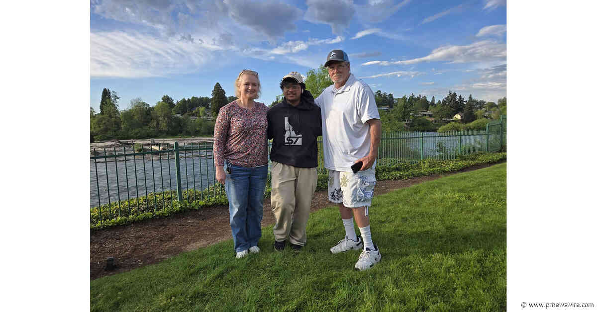 Oregon Family Selected as Host Family of the Year by Academic Year in America