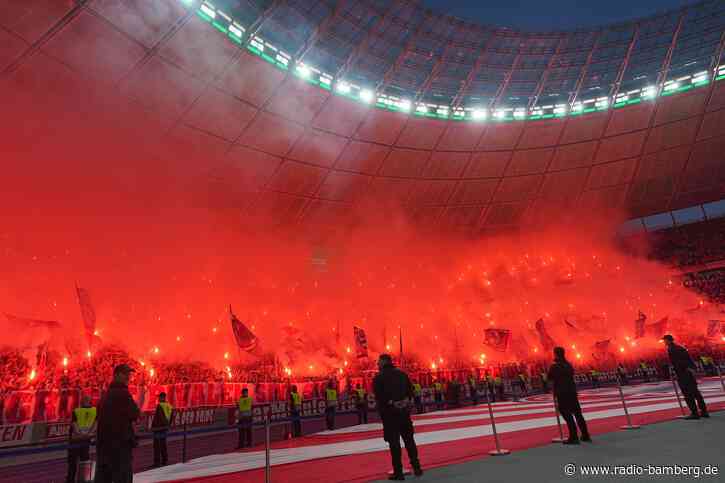 Nach Pyrotechnik: Hohe Geldstrafen für FC Bayern und VfB