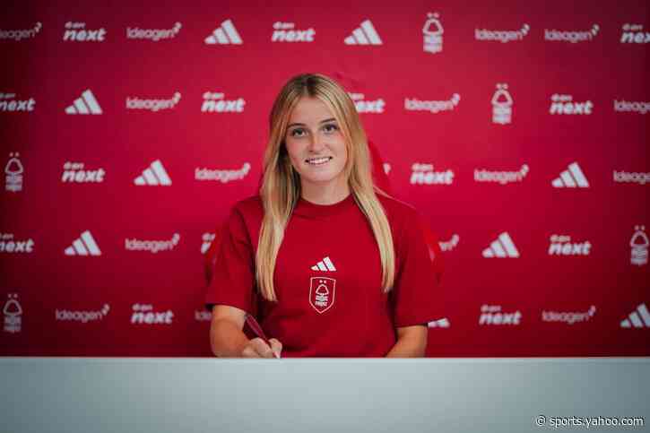Nottingham Forest sign Chelsea forward Shooter on loan