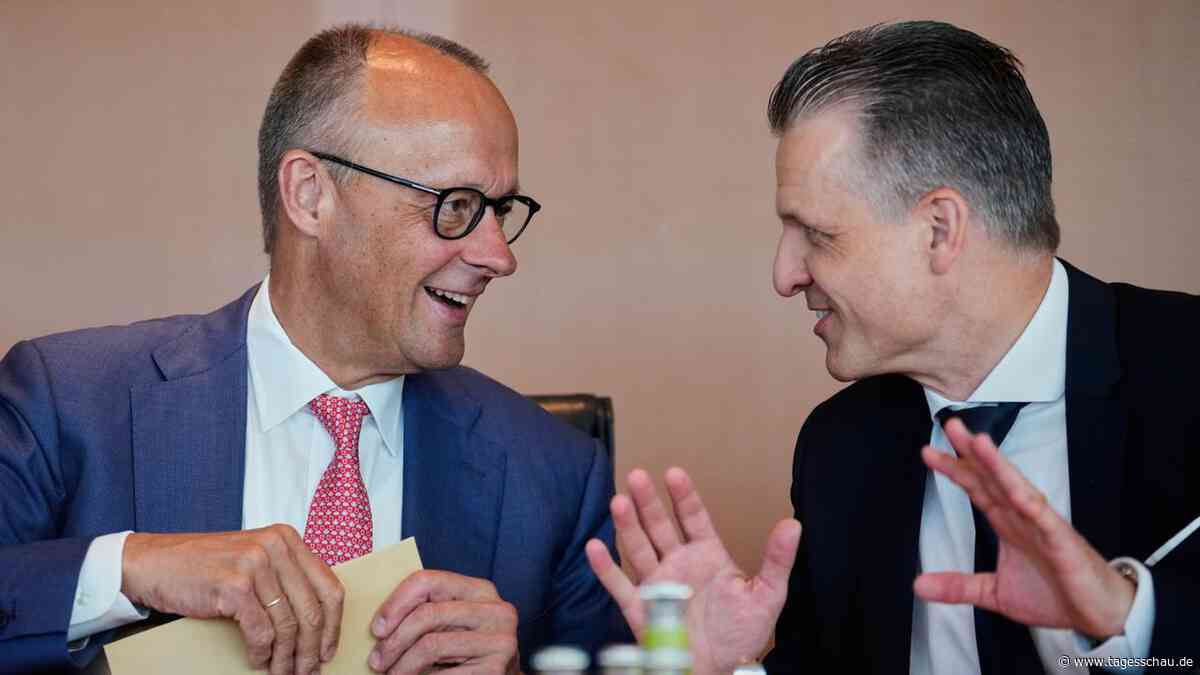Frei als Fraktionschef: Stühlerücken für mehr Stabilität in der Union?