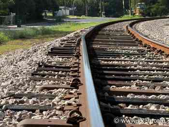 'Sun kink' forms in CapMetro rail line, forcing train slowdowns