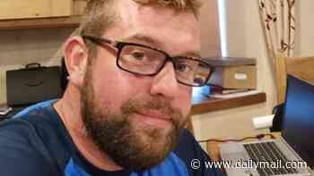Convicted killer accused of murdering two friends sent text saying he felt 'absolutely bloodthirsty' and 'real hostile' on the day first victim went missing, court hears