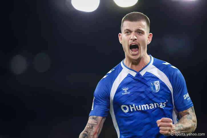 Mateusz Żukowski signs Magdeburg extension after breakout campaign
