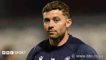 Halfpenny commits coaching future to Cardiff