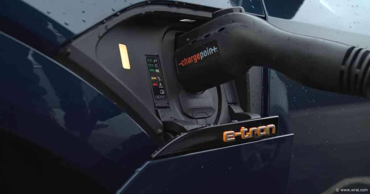 Students drive electric truck across country to join Duke's new climate-business program