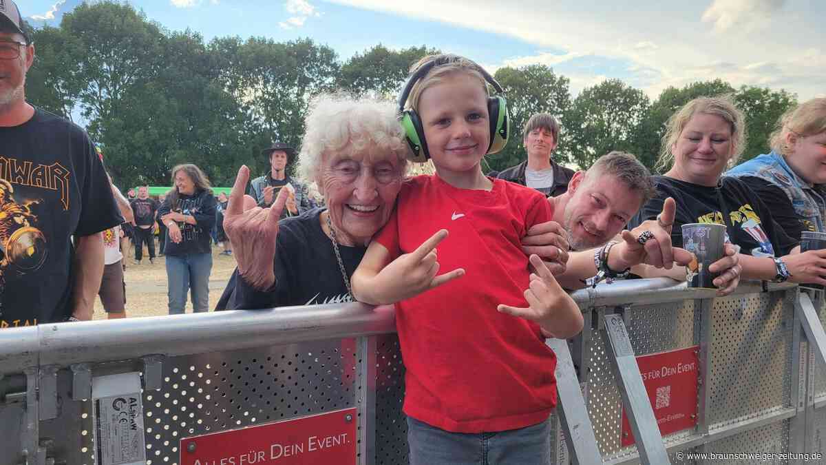 Mini-Wacken bei Helmstedt: Online-Tickets für Helmfest 2026 nur noch bis Freitag