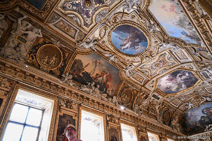 The Louvre’s Apollo Gallery Reopens, This Time Without Any Crown Jewels